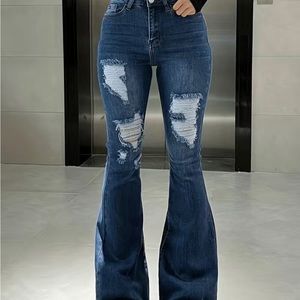 Stretchy, Denim, flare, high rise, blue jeans. Size XS 2